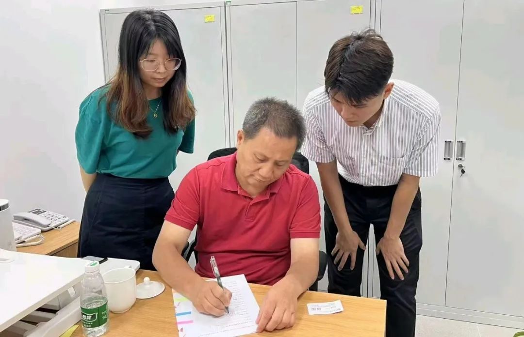ý�屨�� | ��ǧ����ҵ��������������ȫ���ػ���С΢��ҵ��չ���ϲ�¥